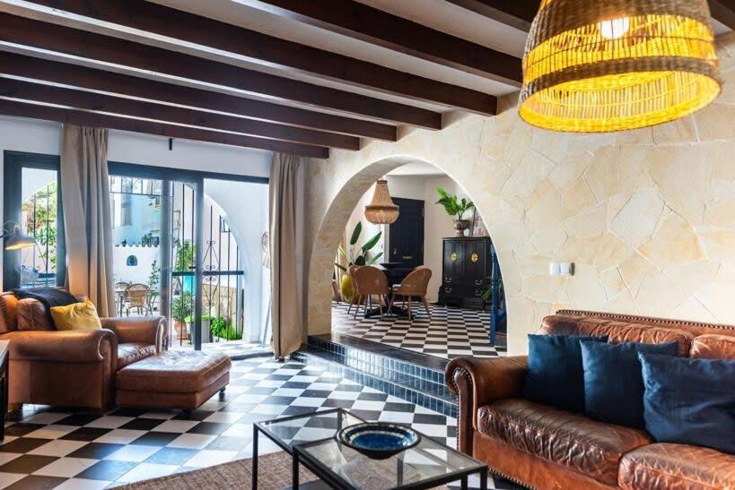 Pueblo Andaluz Villa Нерха Екстериор снимка